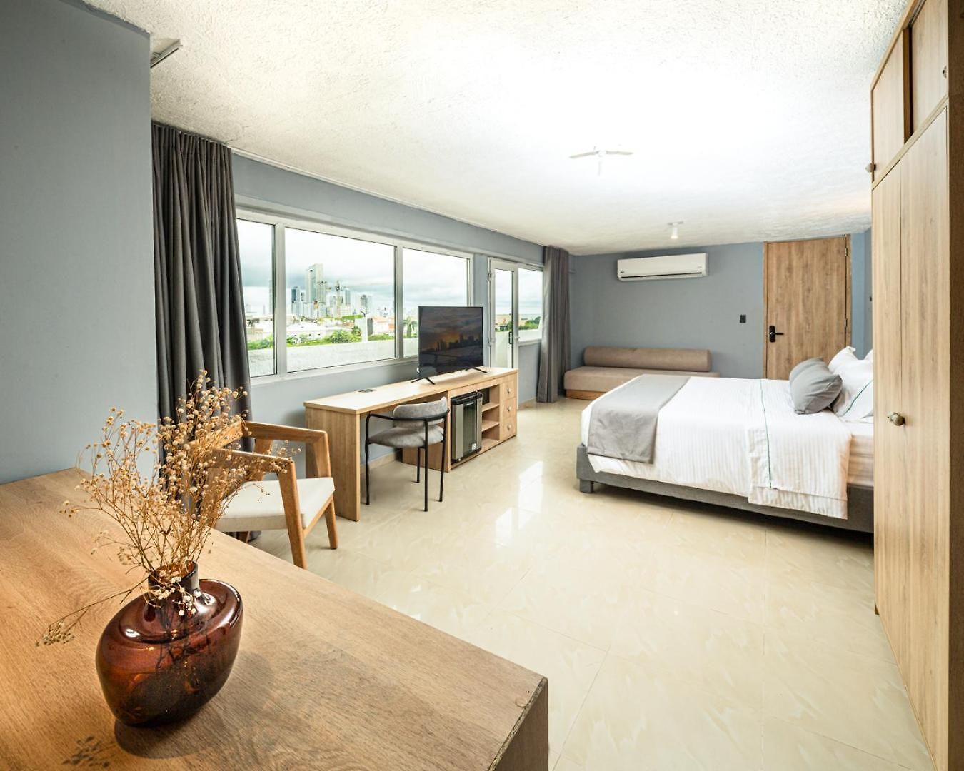 Mood Matuna Hotel *