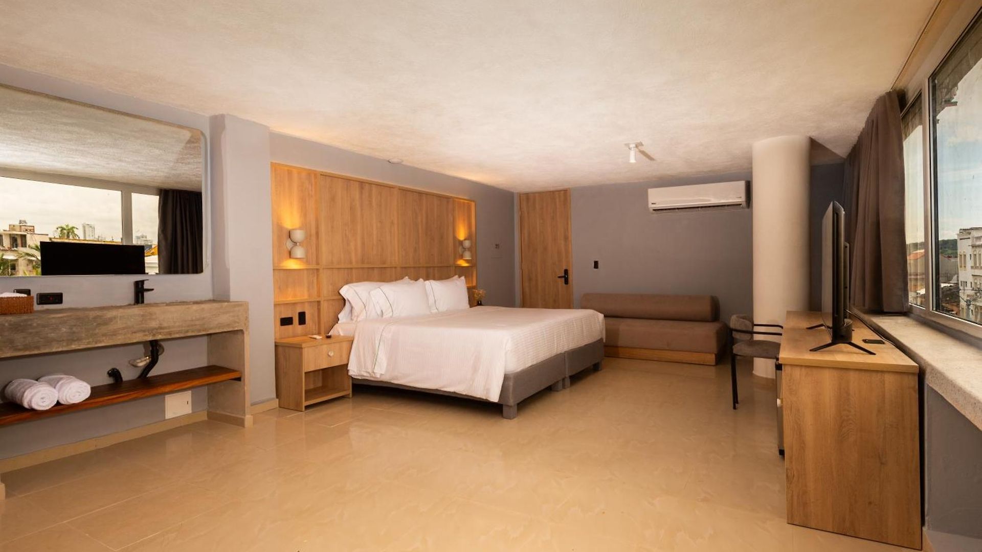 Hotel Mood Matuna *