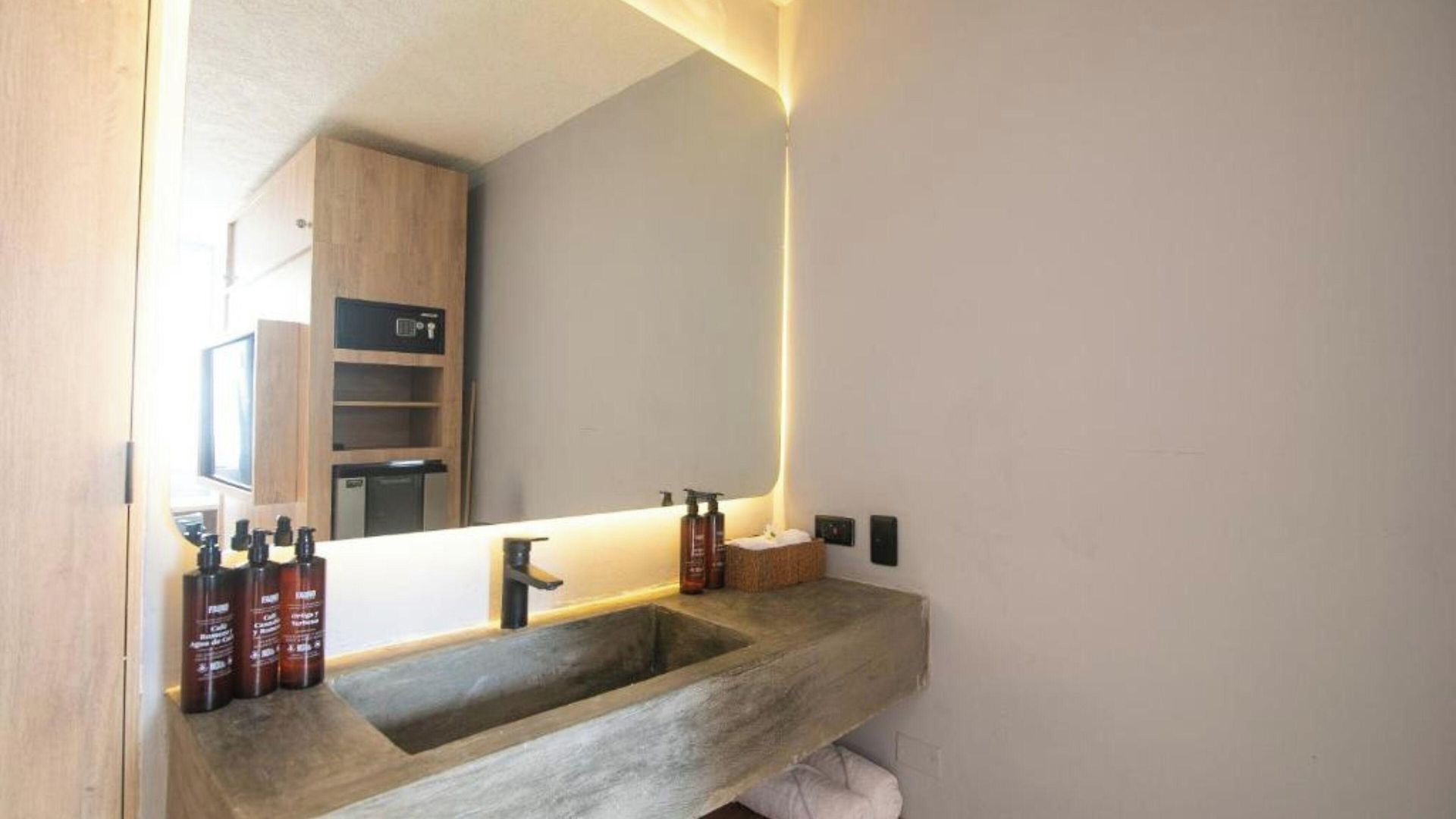 Hotel Mood Matuna *
