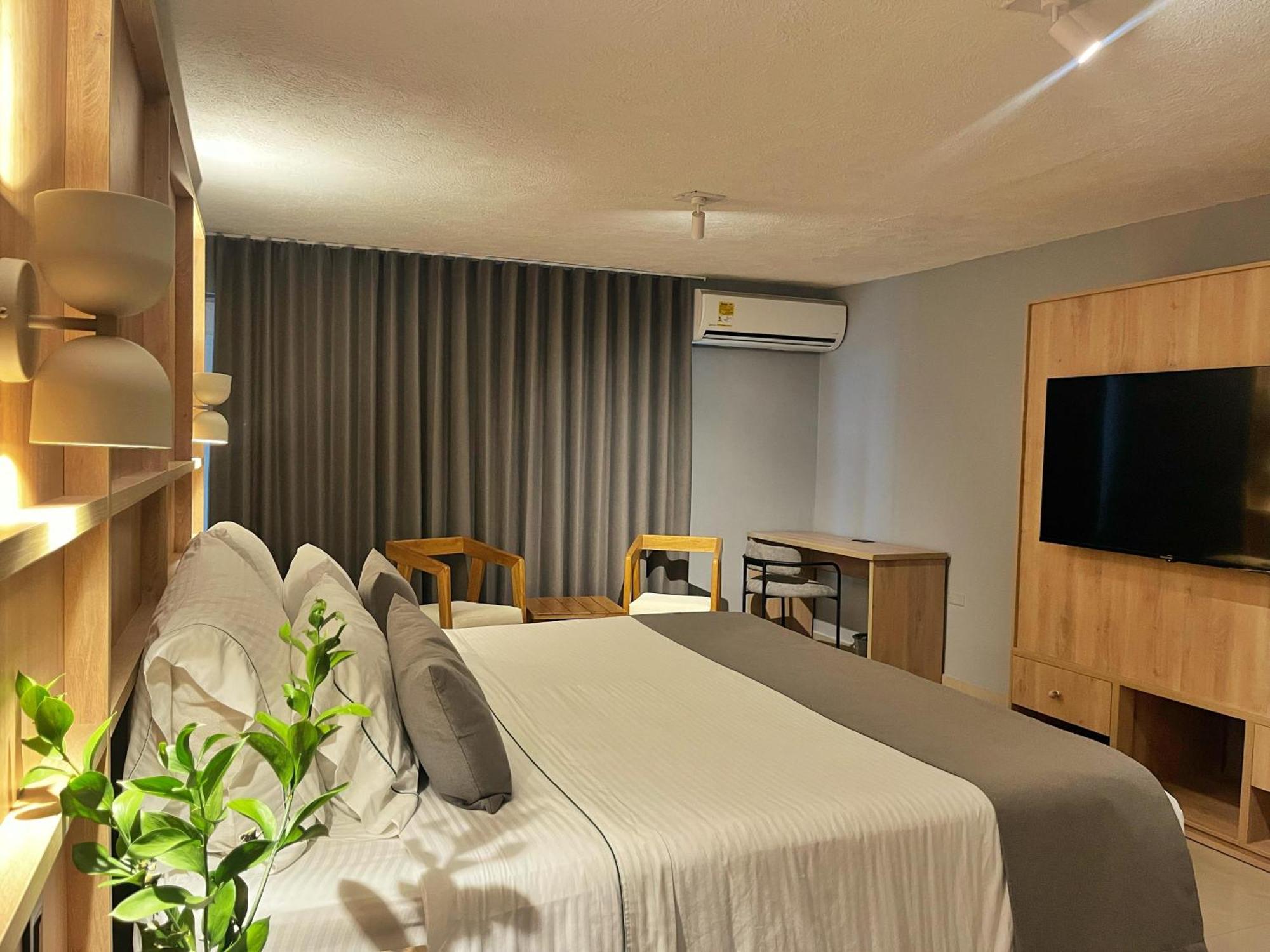 Mood Matuna * Cartagena